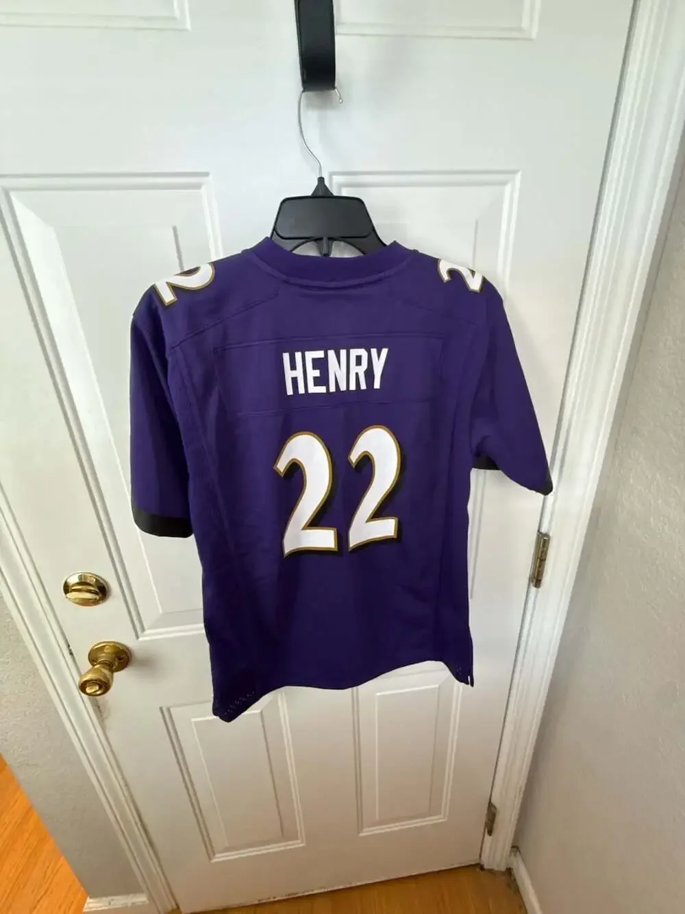 Nike Baltimore Ravens Derrick Henry #22 Purple Youth Football Jersey Size L